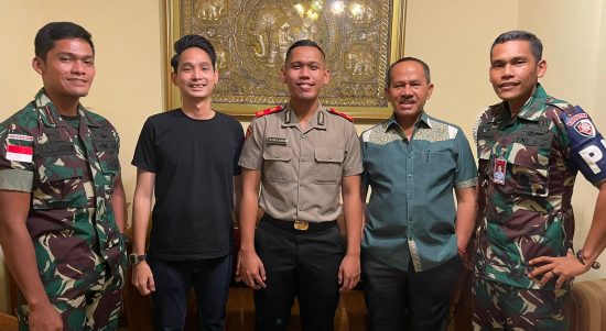 Maruli Bertemu dengan Tiga dari 4 Putranya, Selasa (23/04/2022), (Foto: V24/M.anwar)