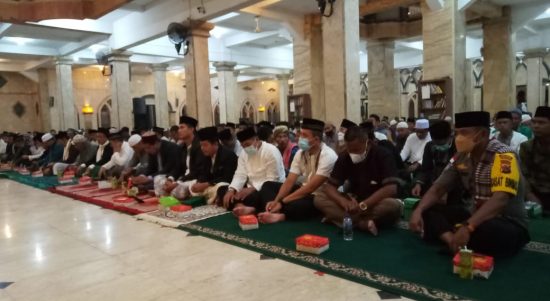 Peringatan Nuzulul Qur’an 1443H/2022 M yang Diselenggarakan di Masjid Raya Al-Aqsha Merauke, Senin (25/04/2022), (Foto: V24/AL)