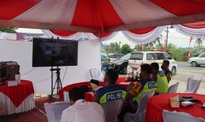 Kombes Pol Irsan Sinuhaji, SIK, MH Didampingi Kabag Ops Kompol Ricky Pripurna Atmaja, S.I.K,, Kamis (28/04/2022), (Foto: V24/M.anwar)