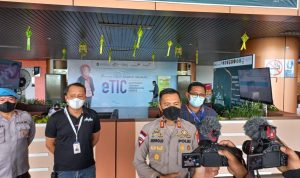 Dalam Kunjungan Kapolres Beserta Rombongan Disambut Langsung Oleh Kapolsekwas, Rabu (27/04/2022), (Foto: V24/Dedi)