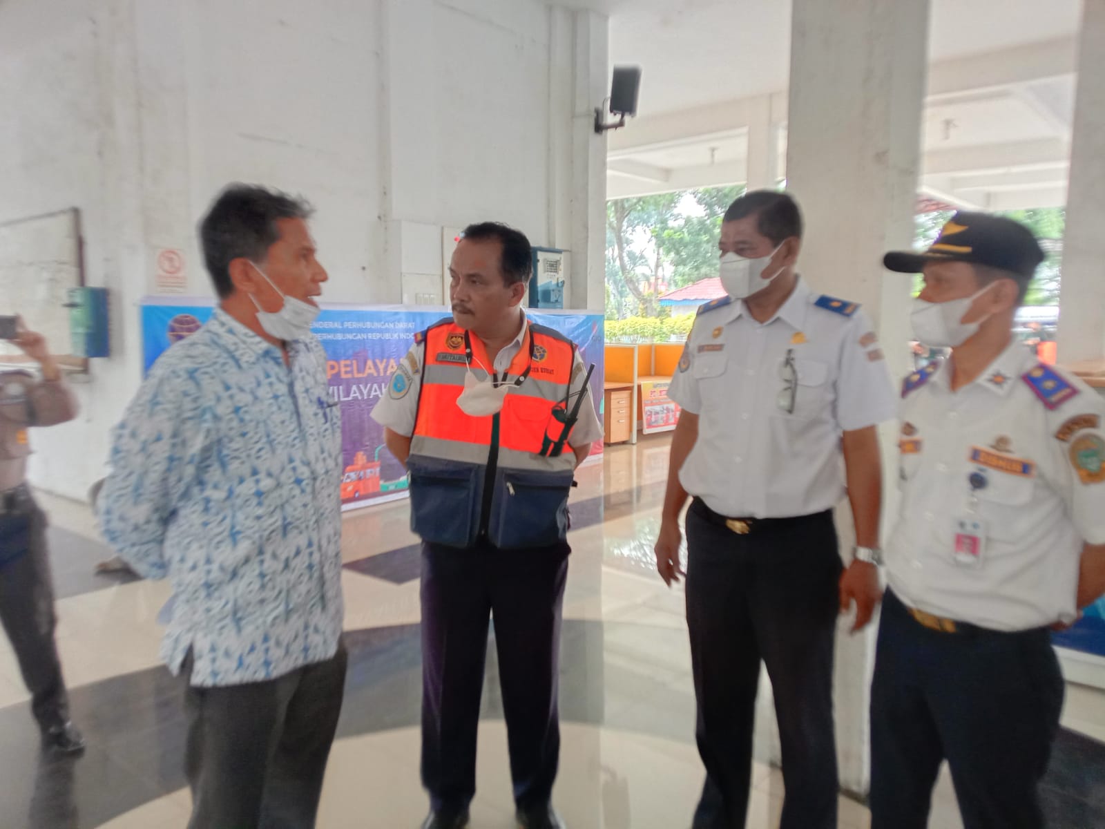 Ombudsman Sumut Sidak Terminal Angkutan Mudik Lebaran, Jumat (29/04/2022), (Foto: V24/VINA)