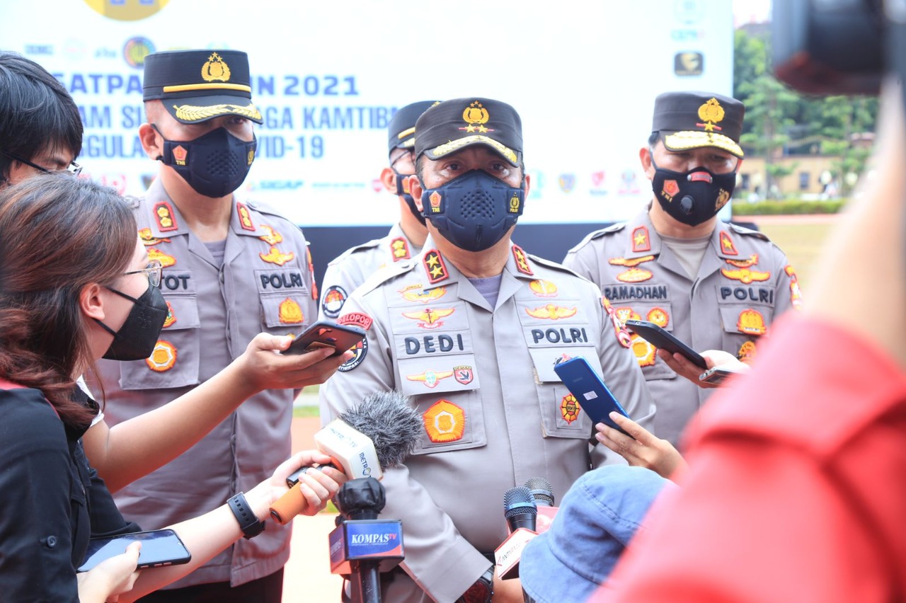 Dedi Mengimbau Kepada Seluruh Masyarakat yang Mudik untuk Menghindari Puncak Arus Balik, Selasa (03/05/2022), (Foto: V24/AL)