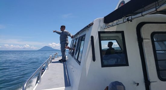 Personel Bakamla RI Zona Tengah Siaga Penuh untuk Melaksanakan Patroli, Selasa (03/05/2022), (Foto: V24/AL)