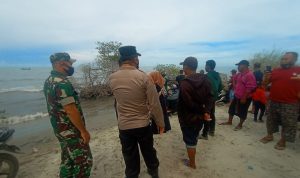 Aparat Kepolisian dan Tim SAR Langsa Dan Aceh Timur Masih Melakukan Pencarian, Sabtu (07/05/2022), (Foto: V24/AL)
