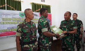 Pangdam melaksanakan peletakan batu pertama pembangunan gedung serba guna, Sabtu (07/05/2022), (Foto: V24/AL)