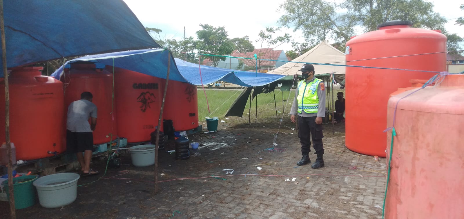 AKP Andy Wahyudi Mengungkapkan Proses Pengawalan Pendistribusian Minyak Goreng, Minggu (08/05/2022), (Foto: V24/AL)