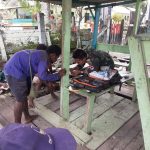 Urbanus May (42) salah satu warga yang menerima pelayanan kesehatan, Selasa (10/05/2022), (Foto: V24/AL)