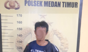 Pelaku yang ditangkap bernama Jonathan Bangun (31) warga Jalan Pasar Pinter, Selasa (10/05/2022), (Foto: V24/AL)
