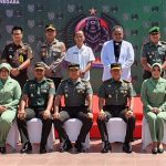 Danrem 091/ASN Brigjen TNI Dendi Suryadi Bersama Rombongan, Rabu (11/05/2022), (Foto: V24/AL)