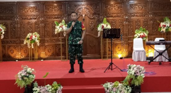 Kodim 0735/Surakarta Monitoring Atau Memantau Kegiatan yang Bertempat di Sarila Hotel, Jumat (13/05/2022), (Foto: V24/AL)