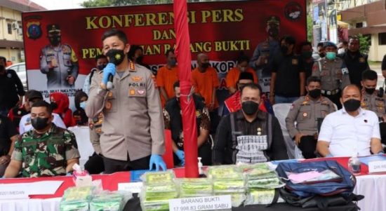 Pemusnahan Langsung Dipimpin Kapolrestabes Medan Kombes Pol Valentiono Alfatatareda, Kamis (13/05/2022), (Foto: V24/M.anwar)