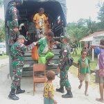 Bapak Martin Wafner (48) Selaku Kepala Kampung Yabanda Mengungkapkan Perasaan Senangnya, Jumat (14/05/2022), (Foto: V24/AL)