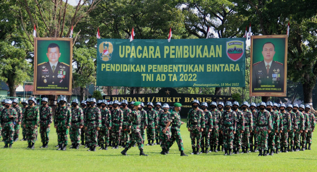 Pendidikan Pembentukan Bintara (Diktukba) TNI AD TA 2022 di Lapangan Jenderal Soedirman, , Rabu (18/05/2022), (Foto: V24/AL)