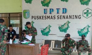 Vaksinasi Booster di Desa Sungai Antu Kecamatan Ketungau Hulu Kabupaten Sintang Kalbar, Kamis (19/05/2022), (Foto: V24/AL)