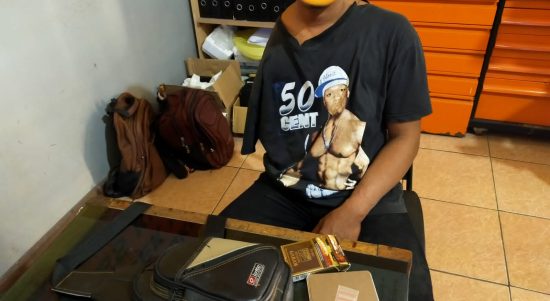 Polsek Kubu Berhasil Menangkap Seorang Pria Berinisial DS (36Th), Senin (23/05/2022), (Foto: V24/Dedi)