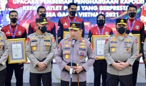 Upacara Pemberian Penghargaan Kepada Atlet Dari Polri, Senin (30/05/2022), (Foto: V24/AL)