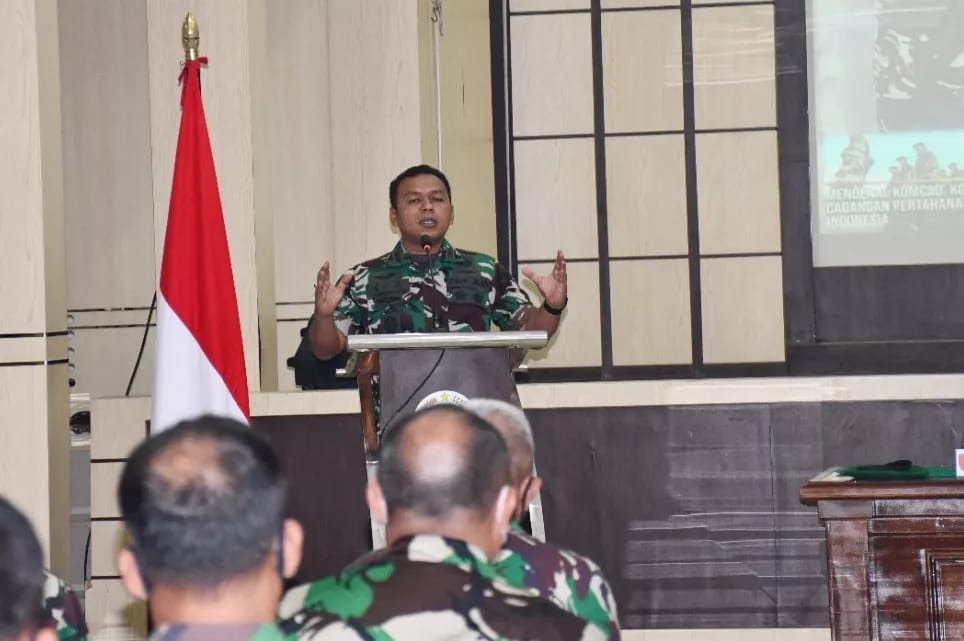 Kolonel Inf Deni Rejeki Menegaskan Pentingnya Terkait Sosialisasi, Selasa (31/05/2022), (Foto: V24/AL)