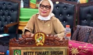 Anggota-DPRD-Medan-Fraksi-Gerindra-Netty-Yuniarti-Siregar-464x290