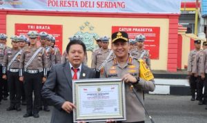 Polresta-Deli-Serdang-Terima-Penghargaan-Presisi-Award-dari-Lemkapi-696x391