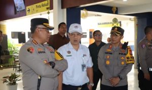 _5879_Kata-Kapolrestabes-Medan-Ada-55-808-Kendaraan-Masuk-Medan---Jalur-Wisata-Berastagi-Lancar