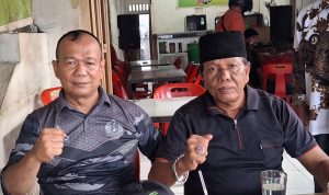 IMG-20260819-WA0005 H.Idral Fiter Tanjung, ST Ketua Sabiduak Sadayuang Lintas Suku (kiri) didampingi Ketua PKDP Kota Medan H. Masrizal Tanjung, SE (kanan) di Jalan Bromo Medan, Selasa (18/8/2026). (V24/Erwan Sikumbang